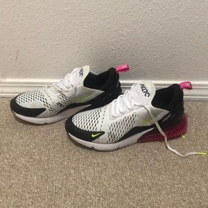 Nike Mens AirMax 270 pink and white size 9.5
